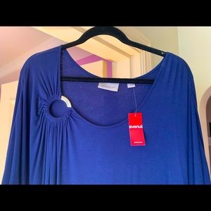 NWT Avenue Rich Navy Blue Shirt. Silvertone Gather Ring. Ruched @ hips. 26/28.